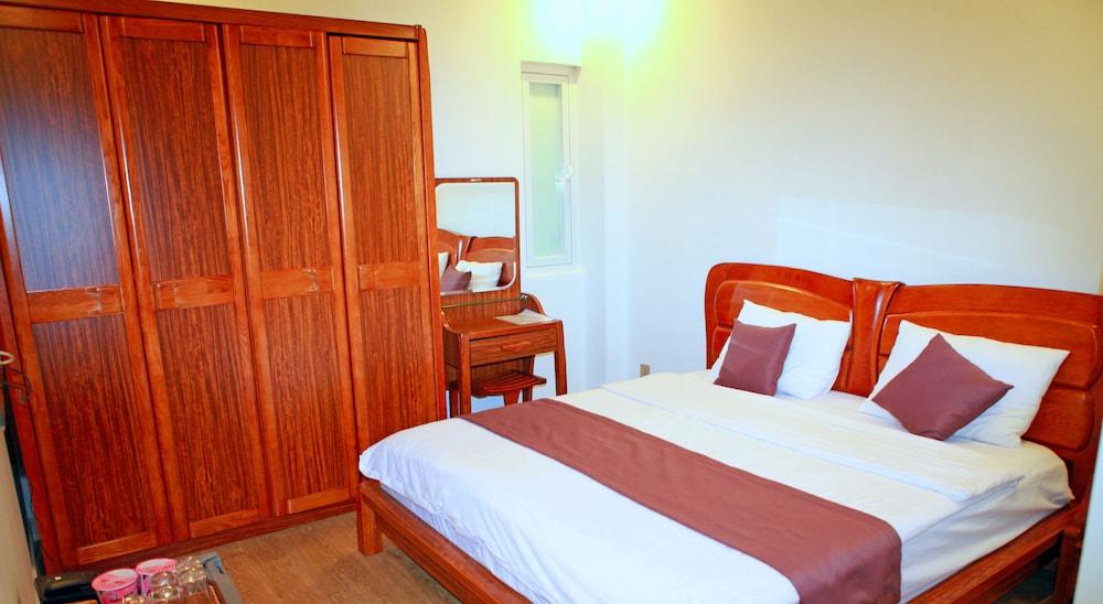 Spring Airport Hotel Ho Chi Minh City Exterior photo